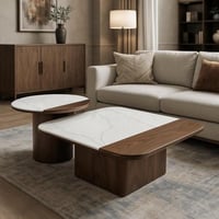 طقم طاولات أنيق يجمع بين سطح رخامي أبيض وقاعدة خشب...