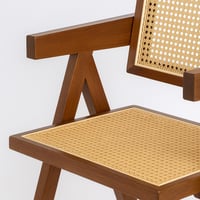 كرسي خشبي أنيق مع مقعد ومسند من الخيزران لون بني x...