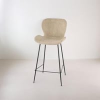 كرسي بار كوزي قماش بوكلية بارجل معدنية لون بيج