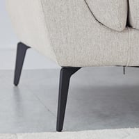 كرسي قماش بمساند ذراعين لون بيج من لوسينا