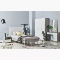 خزانة ملابس 3 أبواب 5 رفوف من سولڤار