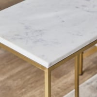 طاولة جانبية تورين بسطح رخام و قاعدة معدن ذهبي