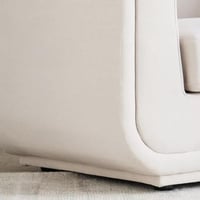 كرسي فينيتسيا بمساند ذراعين نكست قماش شانيل ناعم ل...