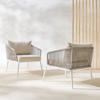 طقم طاولة قهوة للجلسات الخارجية مع 4 مقاعد ووسائد...