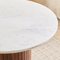طاولة سفرة بسطح رخام أصلي مستدير لـ2 مقاعد مع قاعد...