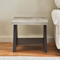 طاولة جانبية من كامبريدج من الخشب الهندسي لون اسود...