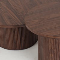 طقم طاولات فيوريلا دائري قطعتين خشب بني داكن