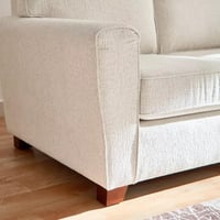 كنبة أوريتّا 3 مقاعد ووسادتين قماش كتان لون كريمي...