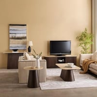 طاولة قهوة لونڤيسّا بسطح رخامي بيج وقاعدة خشبية سا...