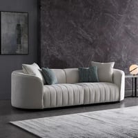 كنبة ثلاثية مخمل فاخرة بتصميم عصري من ايفان