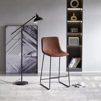 كرسي من أوربان دكستر