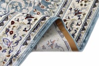 سجادة أنامل من هياف بتصميم ذات نقوشات راقية لون از...