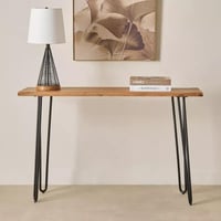 طاولة كونسول فيانيلا بسطح من الخشب الصلب بأرجل معد...