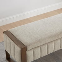 مقعد بنش قماش بمساحة تخزين من أفالون لون كريمي