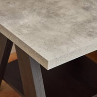 طاولة جانبية من كامبريدج من الخشب الهندسي لون اسود...