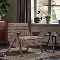 كرسي مفرد فيلومينا قماش بني بمساند ذراعين خشب بني...