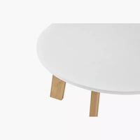 طاولة سفرة مستديرة سطح خشب طبيعي لون ابيض بأرجل خش...