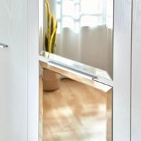 خزانة ملابس 3 أبواب 6 رفوف مع مرآة من تيرڤيانو