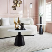 طاولة جانبية بسطح من الرخام الأصلي - بيرمودا