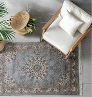 سجادة زخرفة من هياف بتصميم ذات نقوشات راقية لون از...