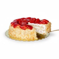 كيك فراولة فاخرة – طعم فريش ونكهة منعشة للمناسبات...