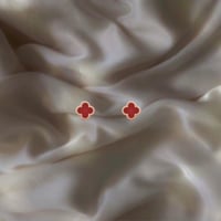 أقراط أذن سويت