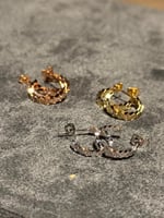 أقراط BEE DE CHAUMET دائرية