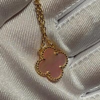 عقد فينتاج ألامبرا | عرق اللؤلؤ بيبي بينك