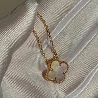 عقد فينتاج ألامبرا | عرق اللؤلؤ بيبي بينك