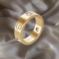 خاتم من مجموعة LOVE