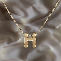M H POP PENDANT