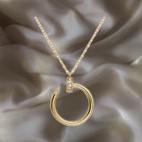 عقد جوست آن كلو