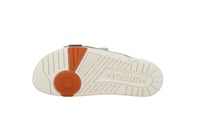 حذاء لويس فيتون