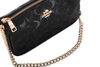 حقيبة "نوليتا 19 Nolita من كوتش