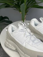 سنيكرز نايك زوم فوميرو 5 روم