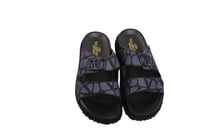 حذاء فالنتينو