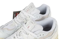 نيو بالانس 1906 الأبيض