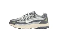 حذاء رياضي P-6000