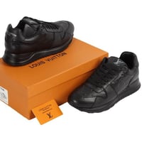 حذاء لويس فيتون سنيكرز جلد أسود رجالي