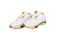 حذاء لاكوست