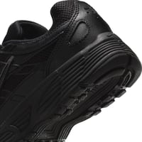 نايك P6000 أسود بالكامل