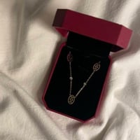 سلسال كارتير نسائي ذهبي