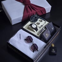 افكار هدايا رجاليه طقم ساعه مع شماغ وعطر