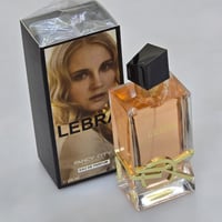 طقم اكسسوار نسائي مطلي بالذهب مع سلسال وسوار وخاتم...