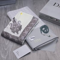 طقم قماش شتوي مع شال كشميري + سبحة بكلايت