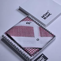 شماغ مونت بلانك احمر فاتح بتصميم انيق وفاخر