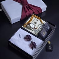 افكار هدايا رجاليه طقم ساعه مع شماغ وعطر