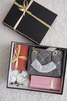 بوكس نسائي أنيق من متجر بصمة هدية