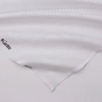 شماغ كارتير ابيض 2025