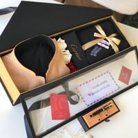 بكس شتوي كارتير بتصميم فاخر مثالي للهدايا الراقية